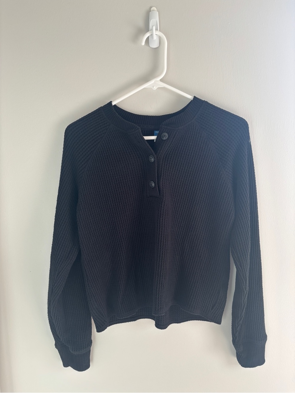 Old Navy Black Waffle-Knit Henley Long Sleeve Top